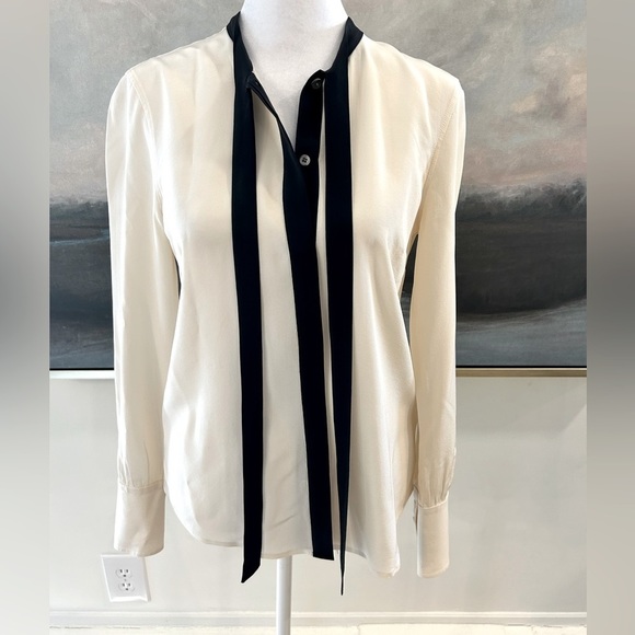 J. Crew Tops - J.Crew 100% Silk Bow Blouse Size 00